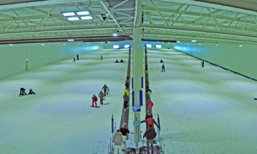 Com mais de  3.400 Instalados. E mais de 50 unidades desenvolvidas  específicamente para Ski indoor.
